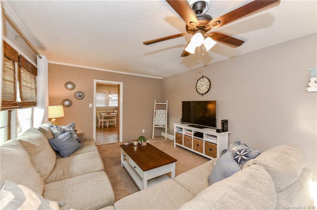 620 Sandridge Road Charlotte, NC 28210 - Photo 13 of 36