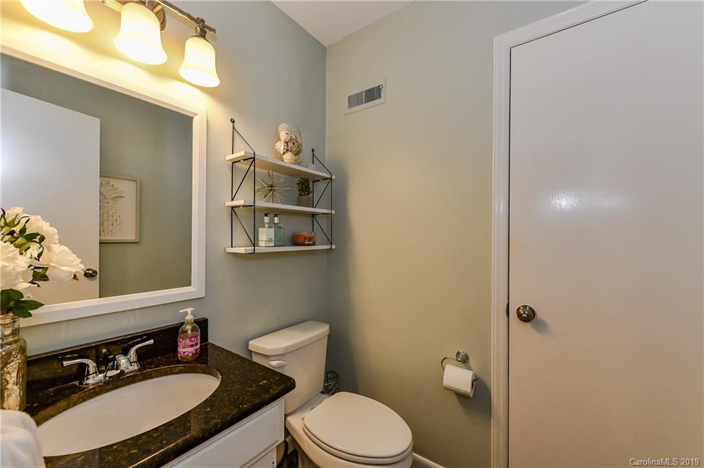 620 Sandridge Road Charlotte, NC 28210 - Photo 20 of 36