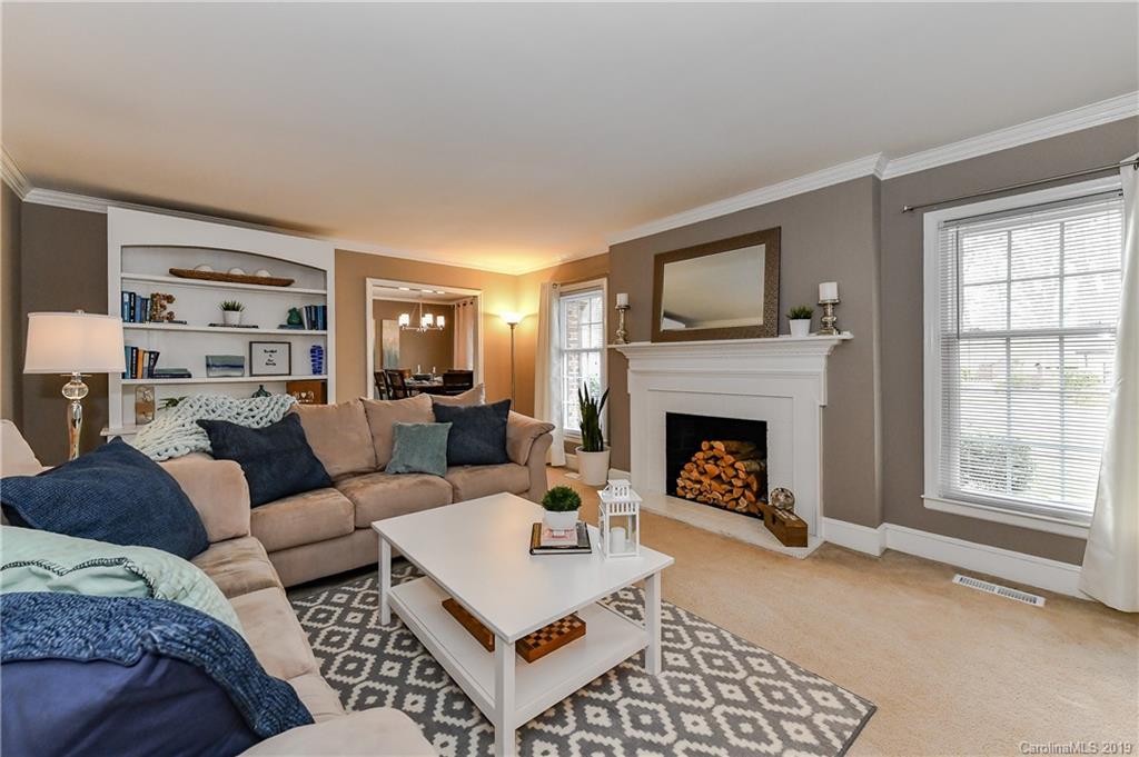 620 Sandridge Road Charlotte, NC 28210 - Photo 5 of 36