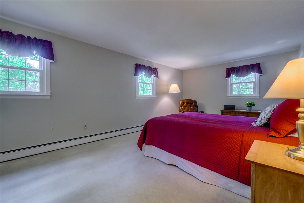 7 Woodland Road Windham, NH 03087 - Photo 17 of 29