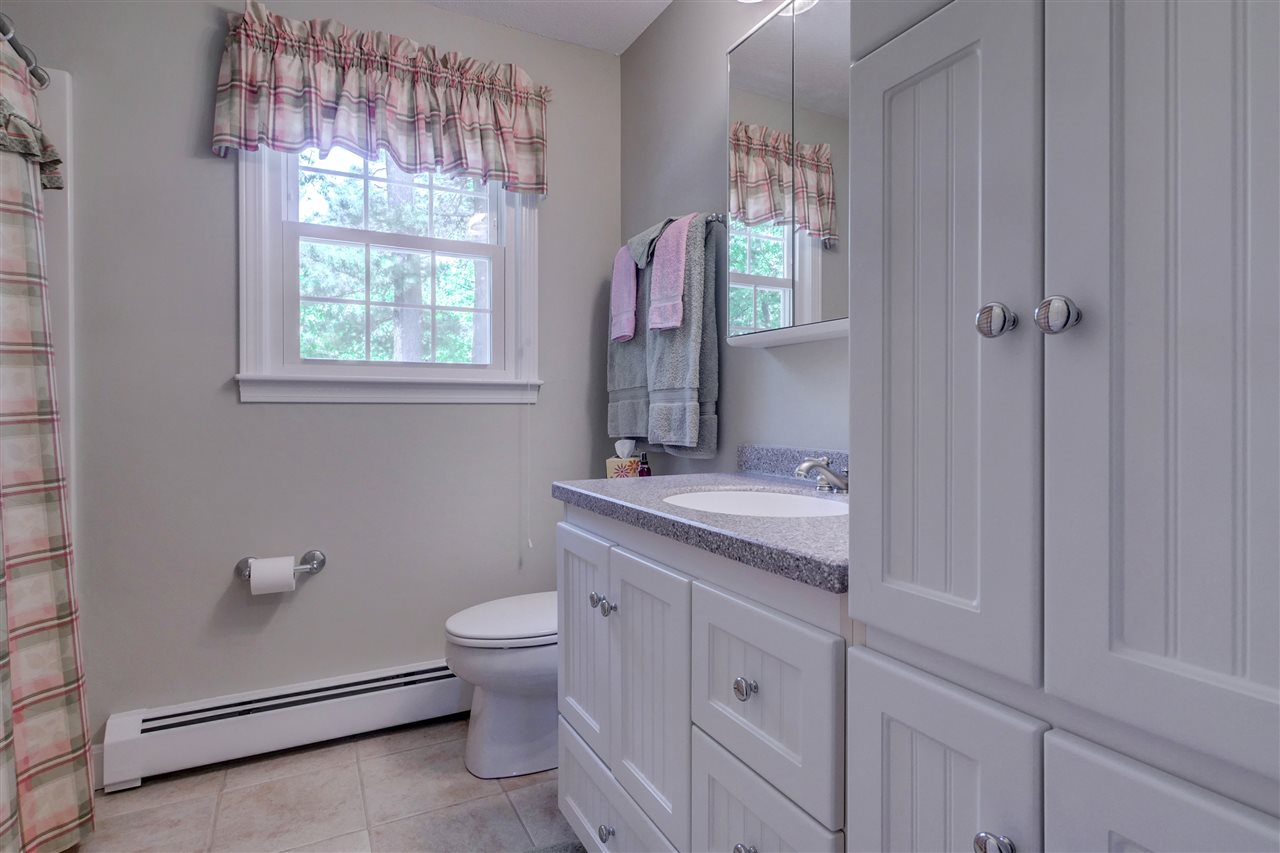 7 Woodland Road Windham, NH 03087 - Photo 20 of 29
