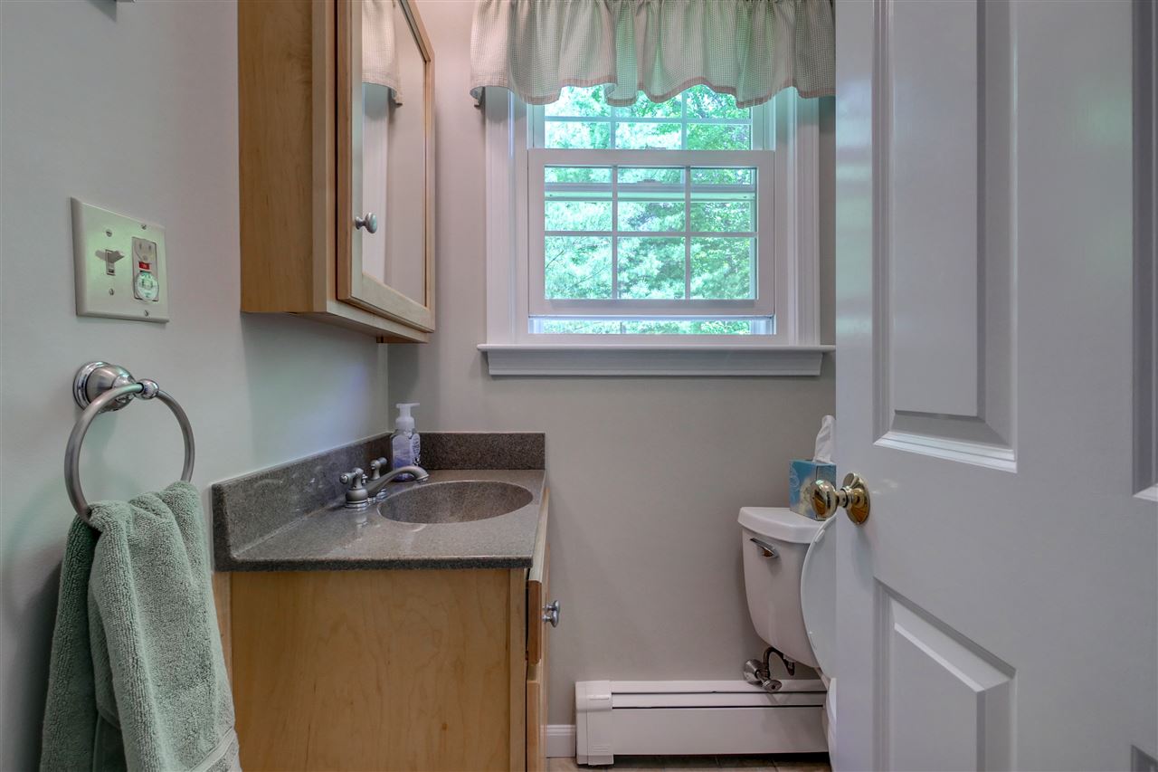 7 Woodland Road Windham, NH 03087 - Photo 21 of 29