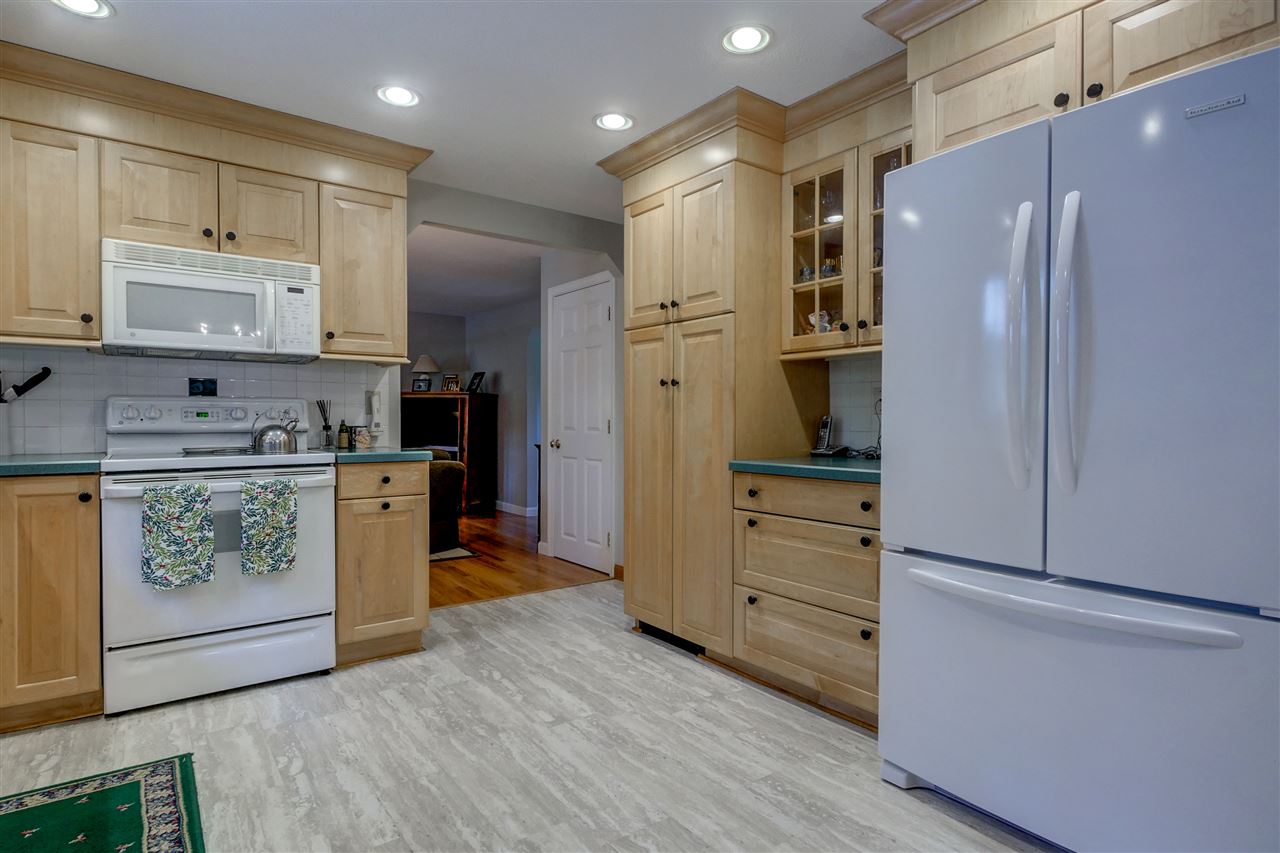 7 Woodland Road Windham, NH 03087 - Photo 8 of 29
