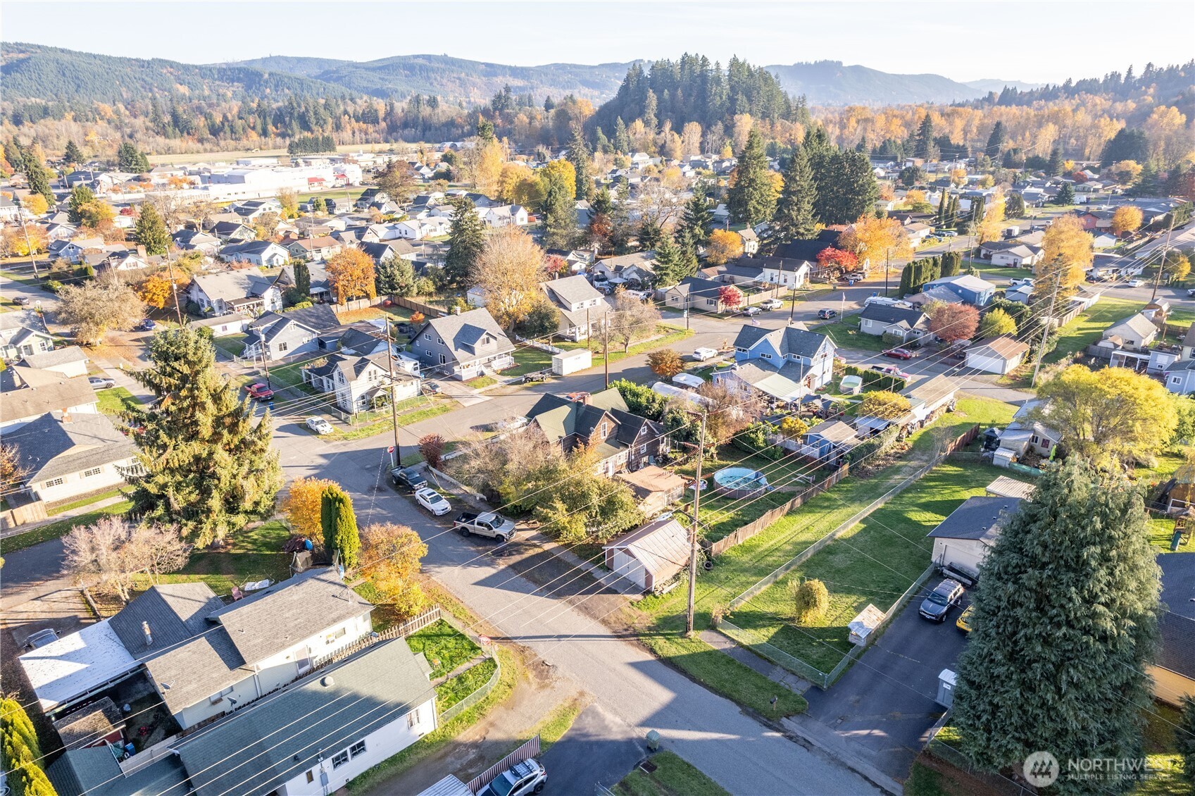411 4th Avenue Southwest Castle Rock, WA 98611 - Photo 18 of 29 an aerial view of residential houses with outdoor space