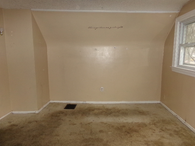 1739 West Decatur Street Decatur, IL 62522 - Photo 14 of 20
