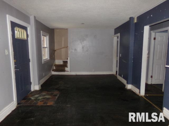 1739 West Decatur Street Decatur, IL 62522 - Photo 2 of 20