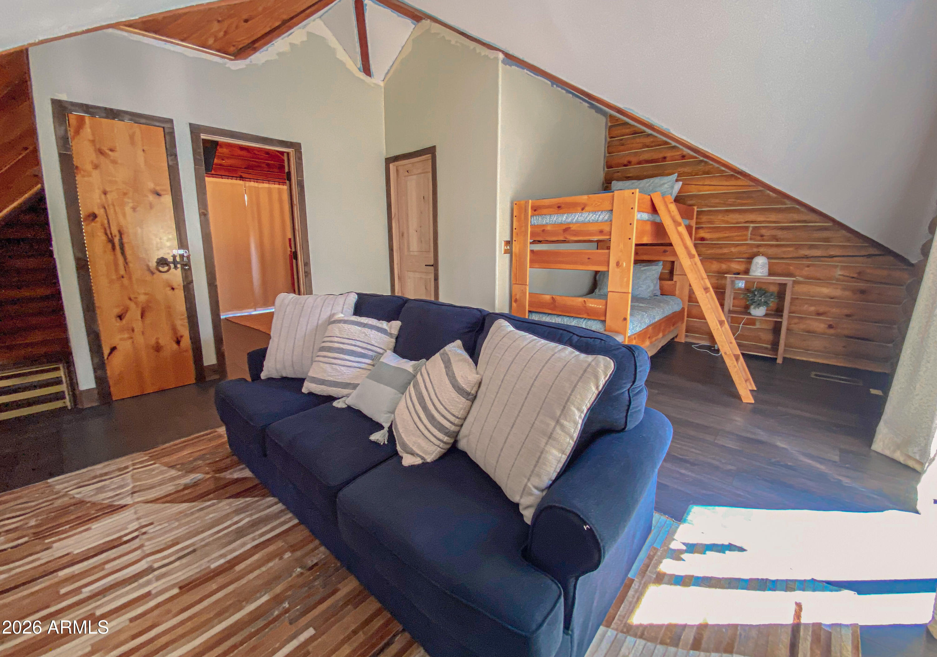 6653 Ridge Road Pine, AZ 85544 - Photo 19 of 40 Full Loft