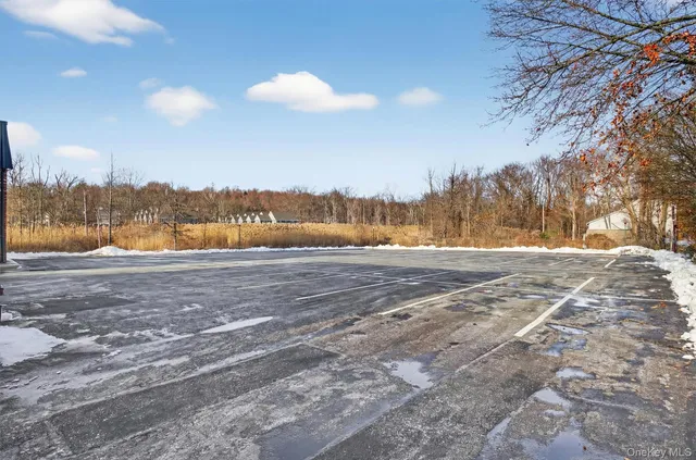 $3,400 | 12 Scotchtown Avenue, Goshen, NY 10924