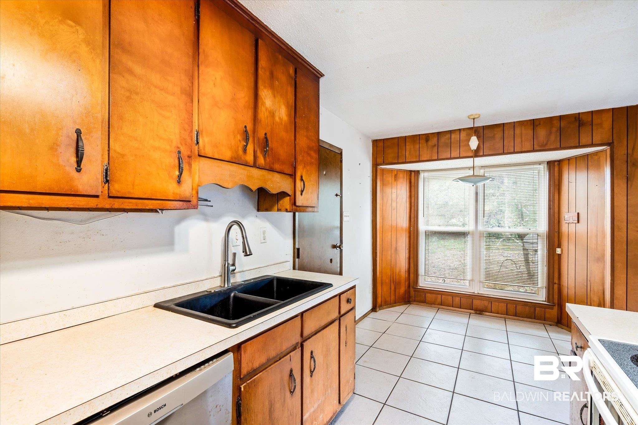 1650 Andover Boulevard Mobile, AL 36609 - Photo 8 of 22