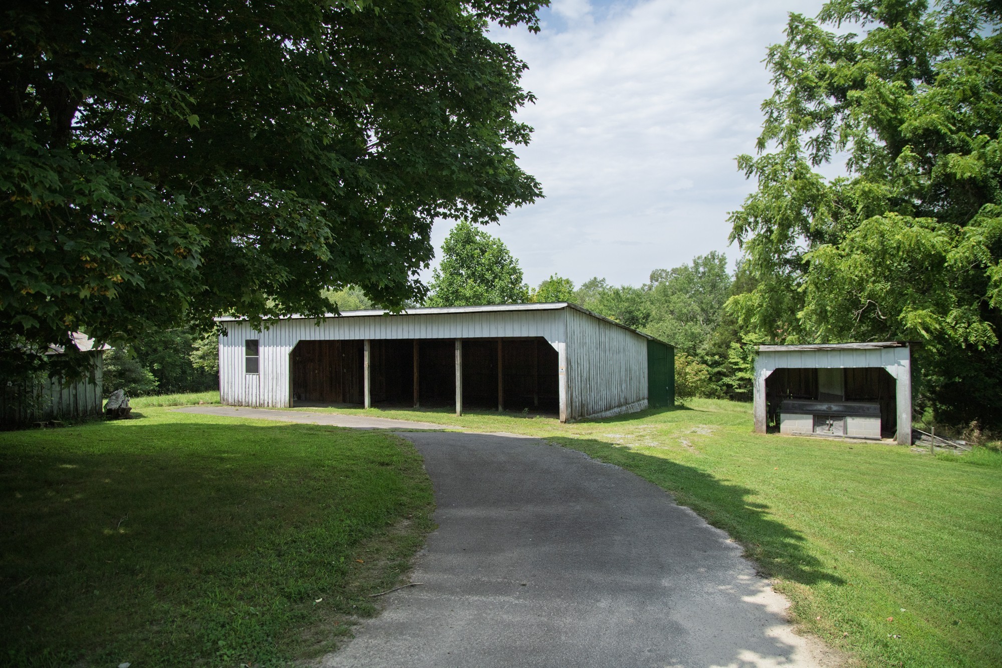 1125 Dawson Road White Bluff, TN 37187 - Photo 39 of 57 a front view of house with yard and green space