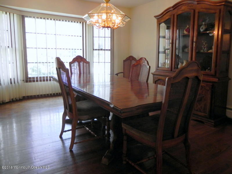 33 Shilling Road Manalapan, NJ 07726 - Photo 4 of 23 1-DSCN5262