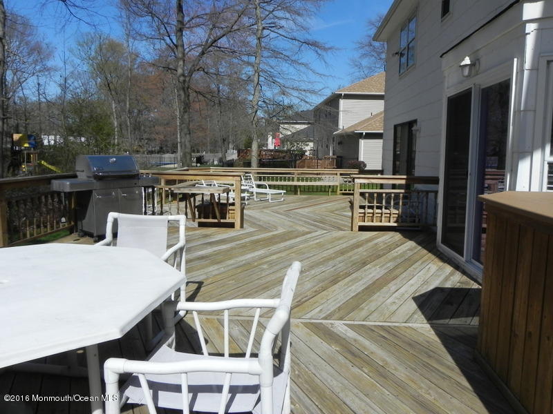 33 Shilling Road Manalapan, NJ 07726 - Photo 10 of 23 1-DSCN5269