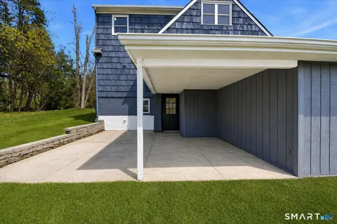 $499,000 | 12 Darien Road, New Fairfield, CT 06812