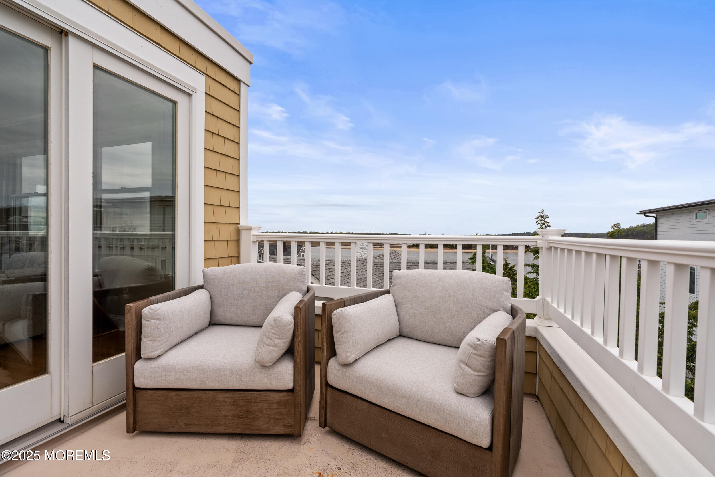 5 Shrewsbury Way Sea Bright, NJ 07760 - Photo 45 of 59 051