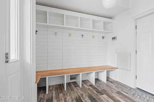 $8,500 | 5 Shrewsbury Way, Sea Bright, NJ 07760