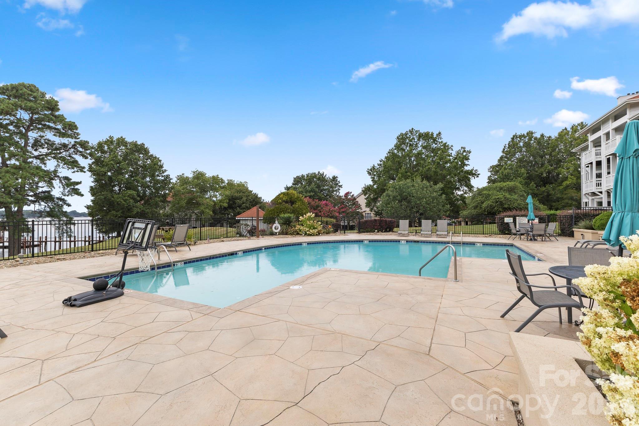 17919 Kings Point Drive, Unit G Cornelius, NC 28031 - Photo 21 of 30