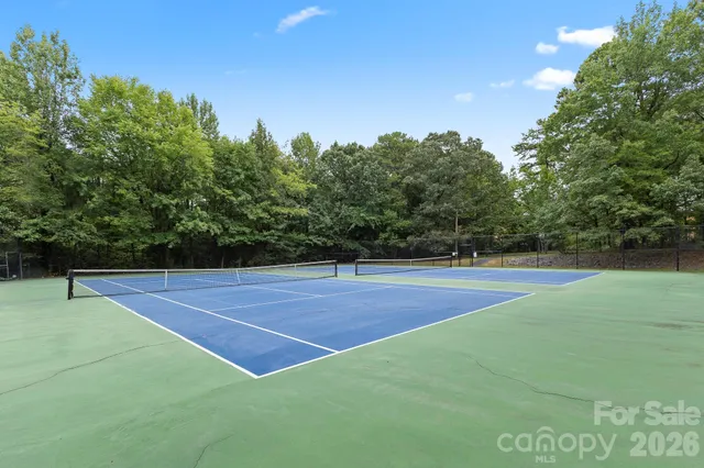 $420,000 | 17919 Kings Point Drive, Unit G, Cornelius, NC 28031