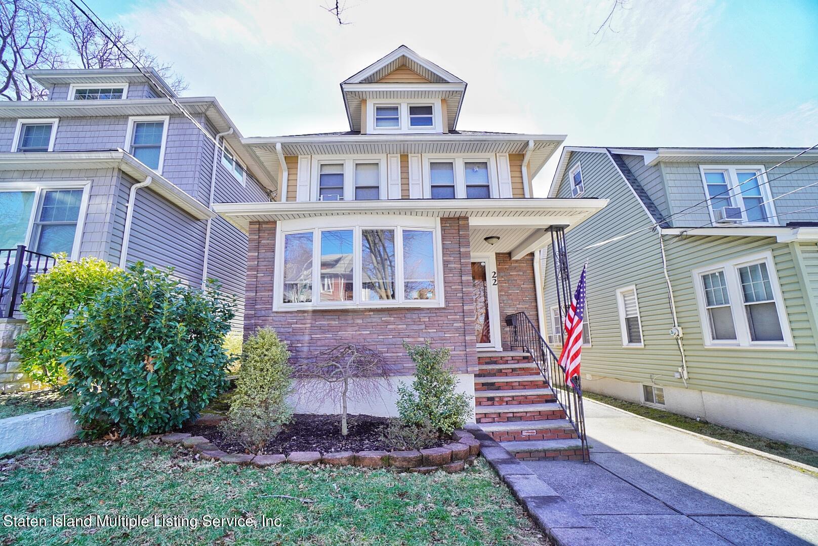 22 Maine Avenue Staten Island, NY 10314 - Photo 2 of 60 Photo Mar 03, 11 36 12 AM