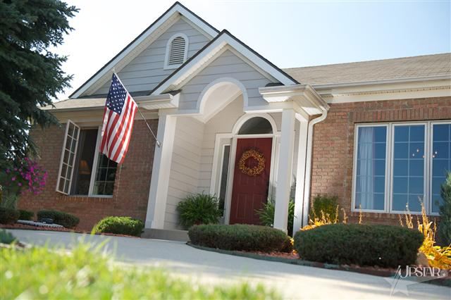 2114 Stonebriar Road Fort Wayne, IN 46814 - Photo 2 of 30 Gallery Image 2