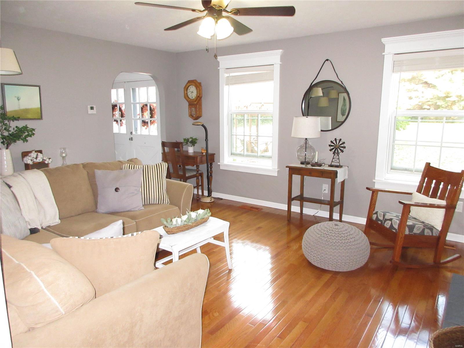311 Union Hill Road Fairview Heights, IL 62208 - Photo 6 of 24 Gallery Image 6