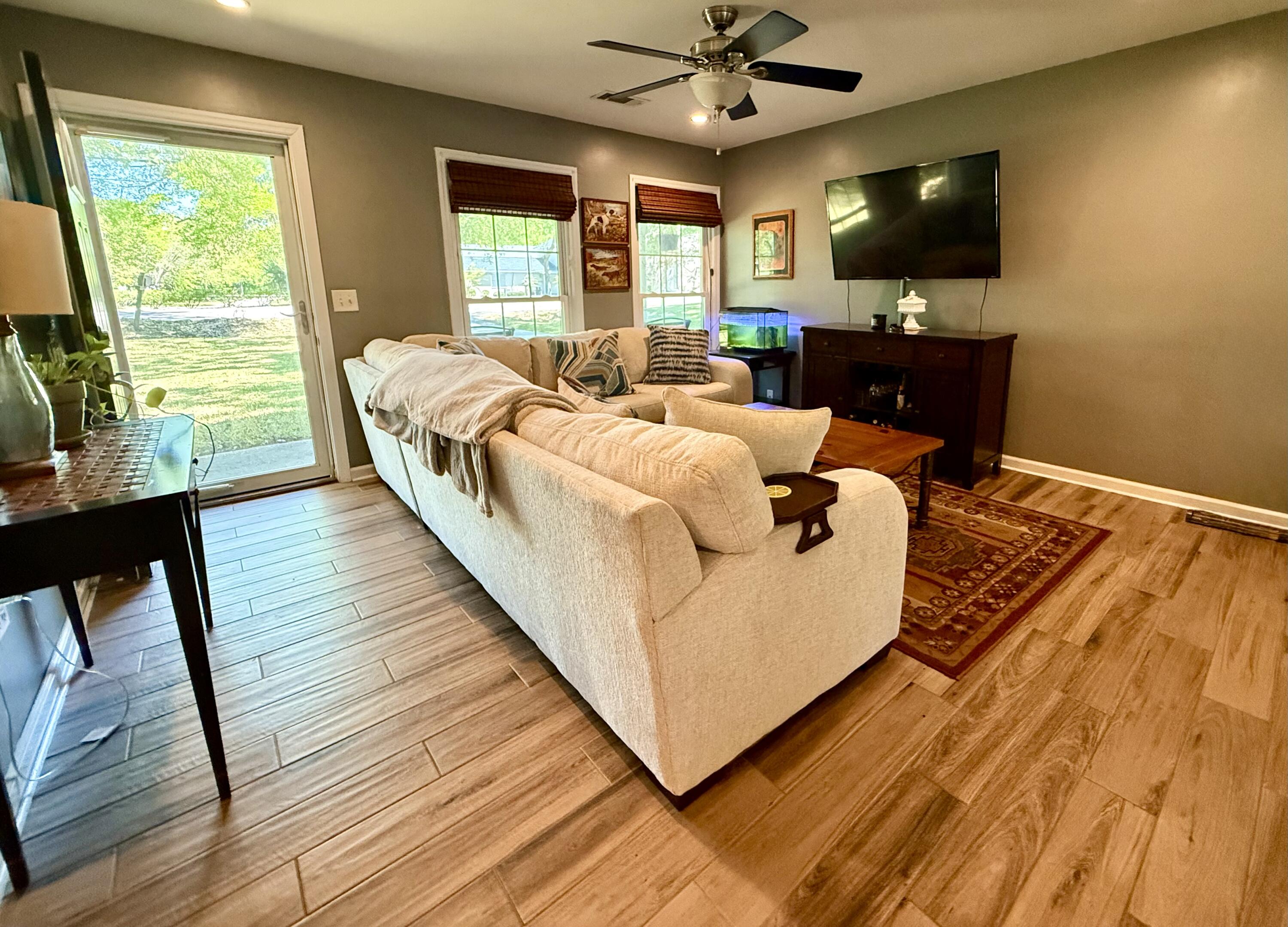 1521 Camp Road Charleston, SC 29412 - Photo 15 of 28 21 CAMP ROAD