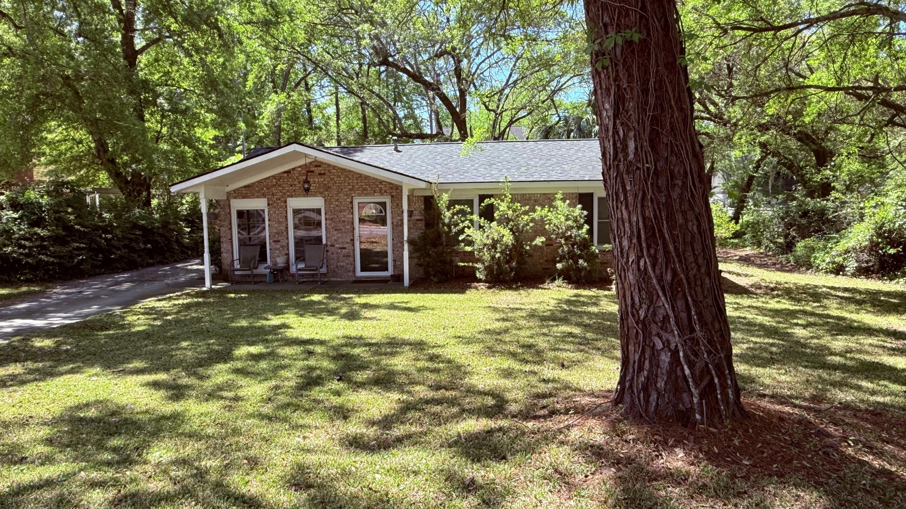 1521 Camp Road Charleston, SC 29412 - Photo 2 of 28 21 CAMP ROAD