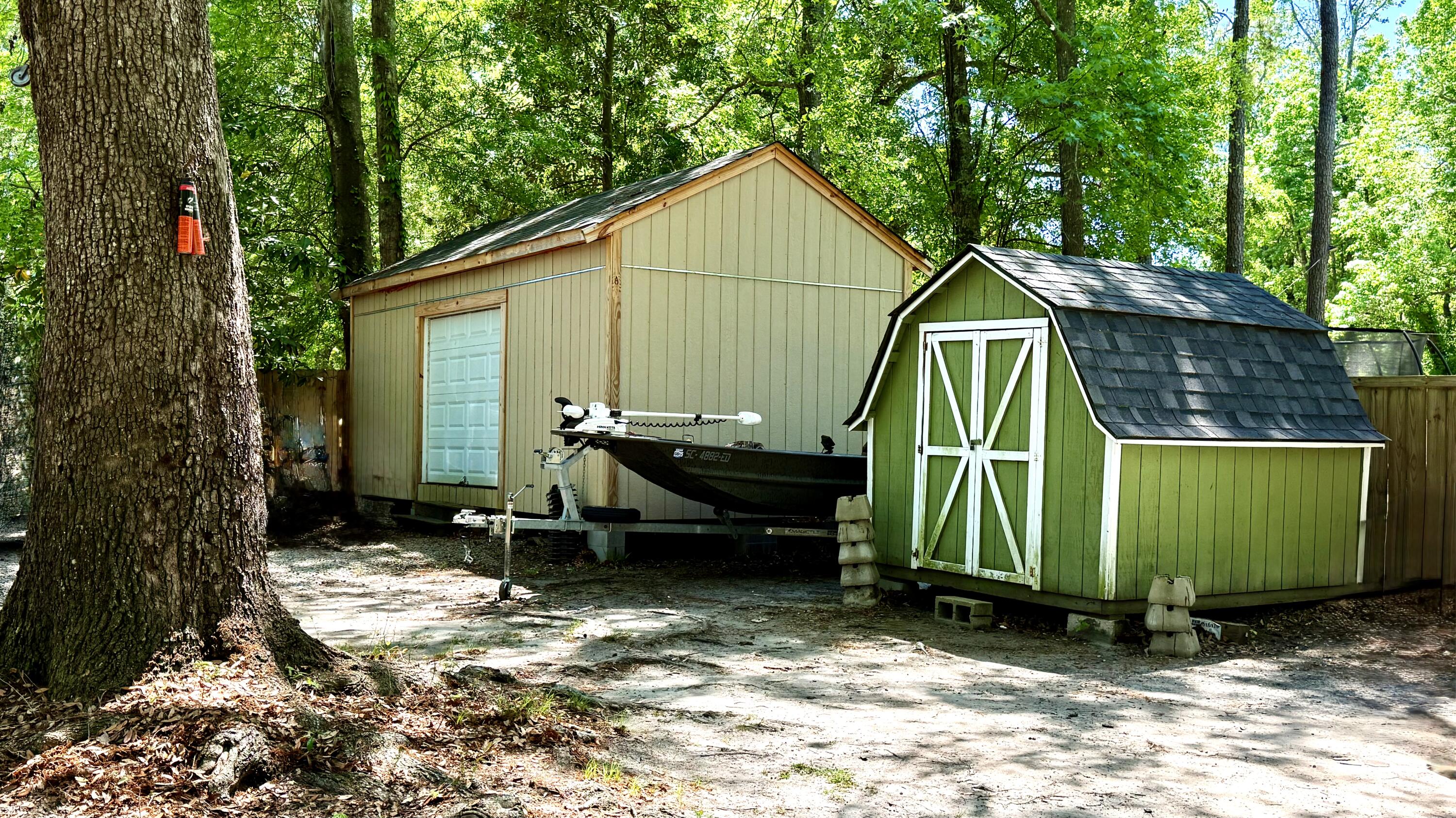 1521 Camp Road Charleston, SC 29412 - Photo 5 of 28 21 CAMP ROAD