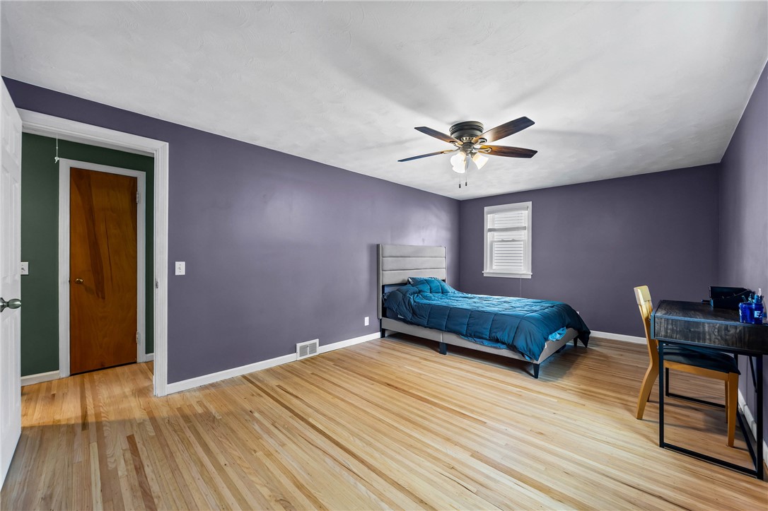 644 Tarrington Road Irondequoit, NY 14609 - Photo 25 of 41