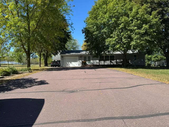 $330,000 | 1960 Cottonwood Lake Drive, Windom, MN 56101