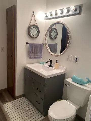 $330,000 | 1960 Cottonwood Lake Drive, Windom, MN 56101