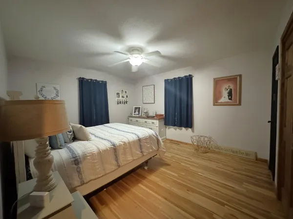 $319,900 | 1960 Cottonwood Lake Drive, Windom, MN 56101