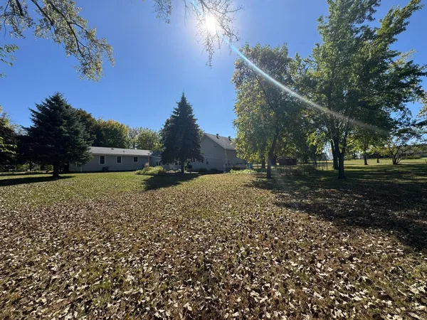 $319,900 | 1960 Cottonwood Lake Drive, Windom, MN 56101