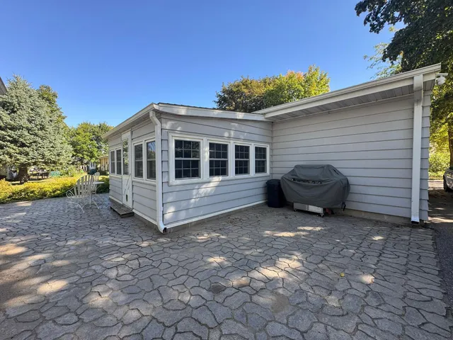 $330,000 | 1960 Cottonwood Lake Drive, Windom, MN 56101