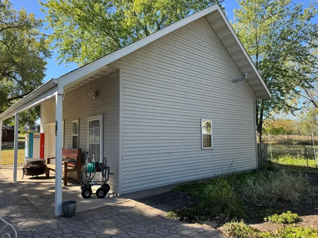 $330,000 | 1960 Cottonwood Lake Drive, Windom, MN 56101