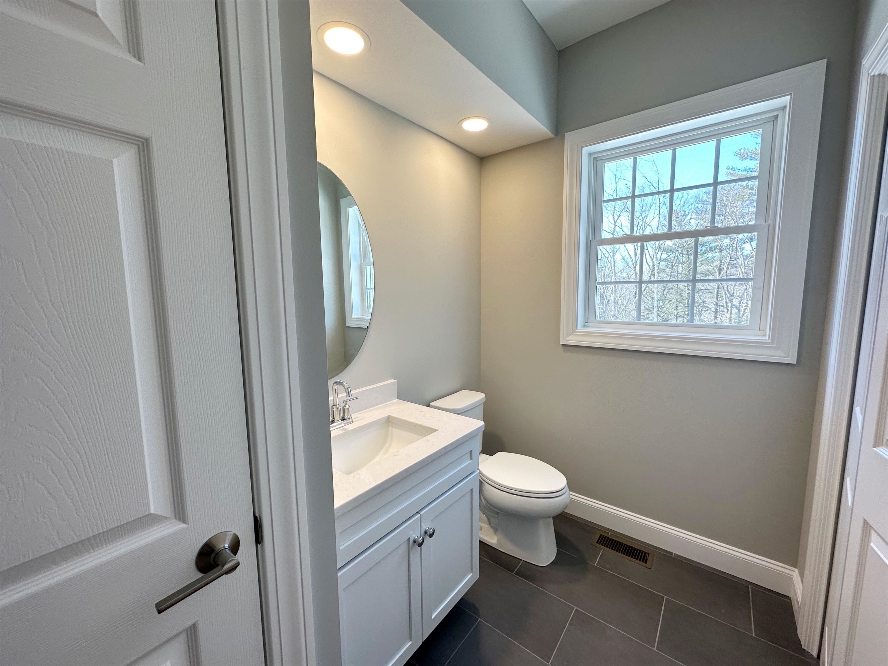21 Huntington Ridge Road, Unit 7 Bedford, NH 03110 - Photo 15 of 16