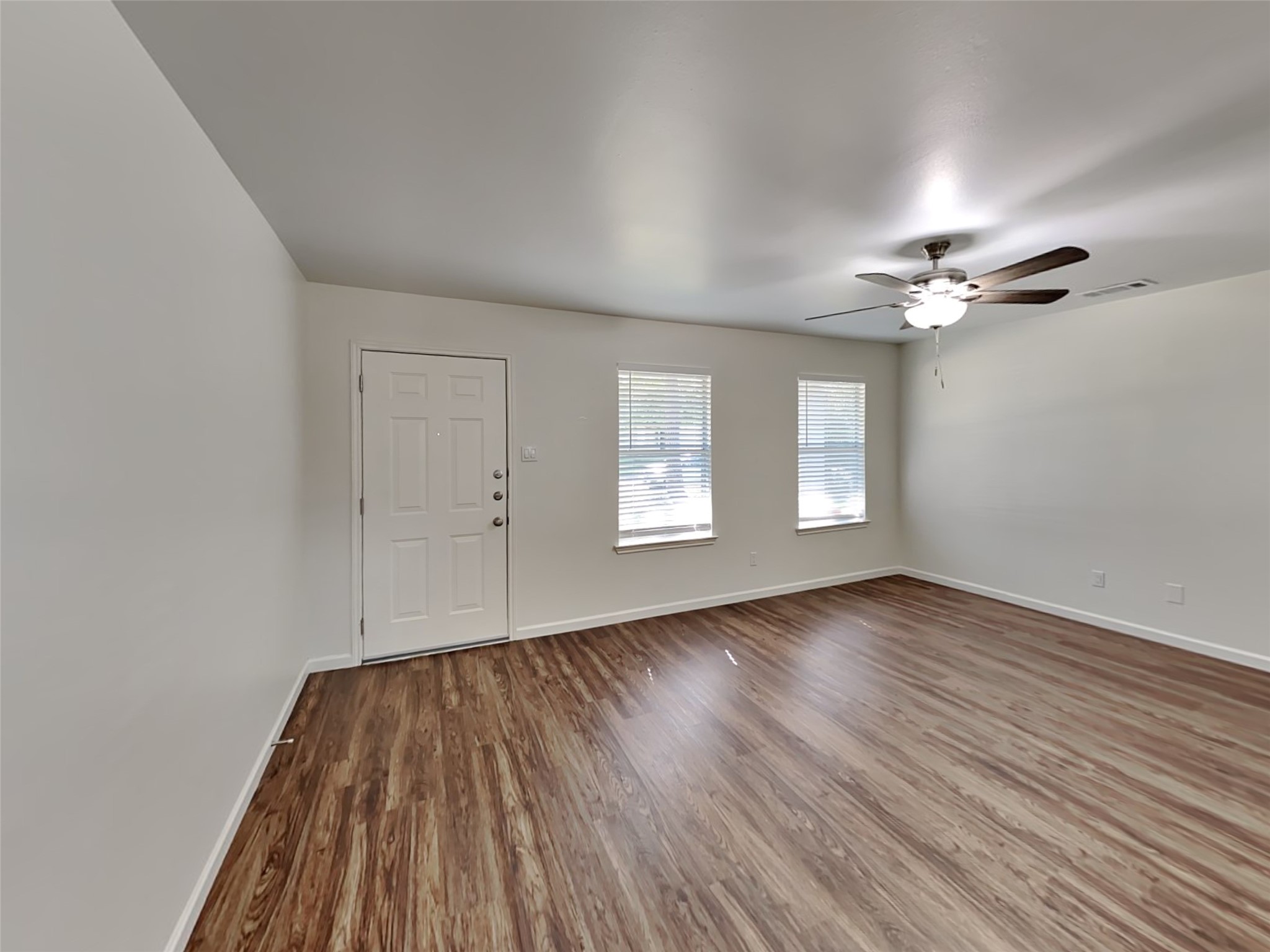 16778 Fallen Timbers Drive Conroe, TX 77385 - Photo 5 of 20