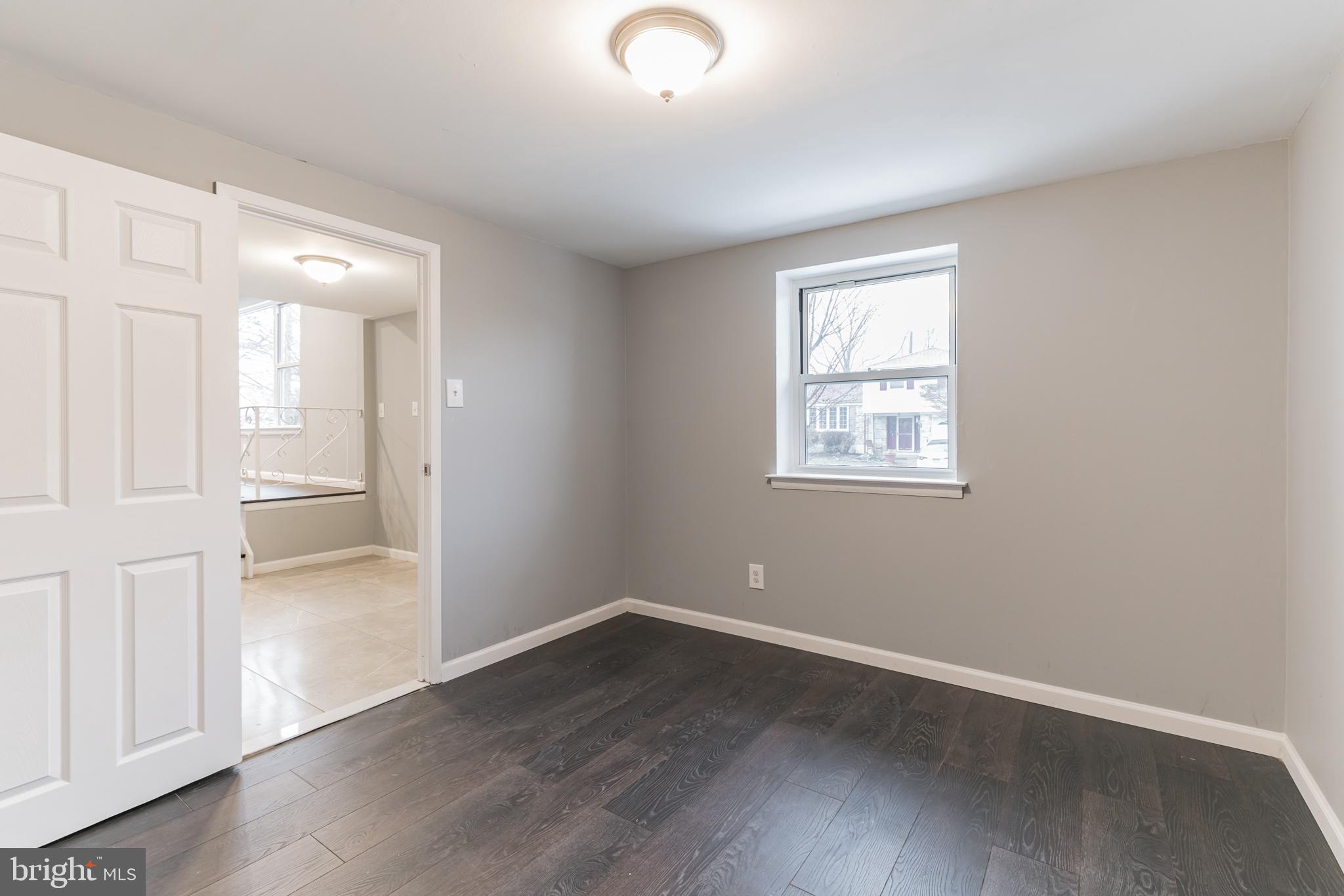 9727 Lochwood Road Philadelphia, PA 19115 - Photo 16 of 32 Gallery Image 16