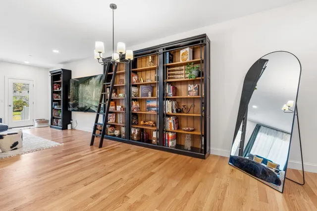 $649,900 | 24 Sheffield Way, Londonderry, NH 03053