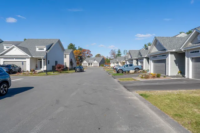 $649,900 | 24 Sheffield Way, Londonderry, NH 03053