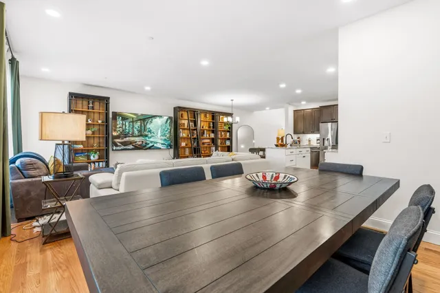 $649,900 | 24 Sheffield Way, Londonderry, NH 03053