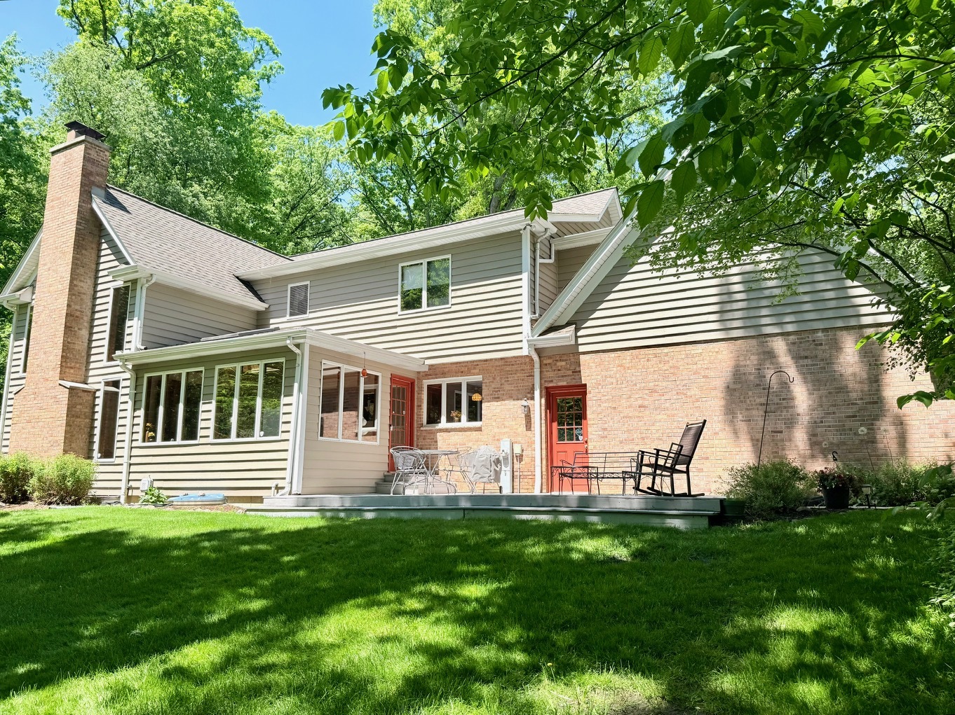 37W305 Crane Road St. Charles, IL 60175 - Photo 3 of 12