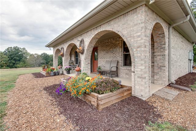 589 Tiger Bennett Road Hampshire, TN 38461 - Photo 1 of 20 Gallery Image 1