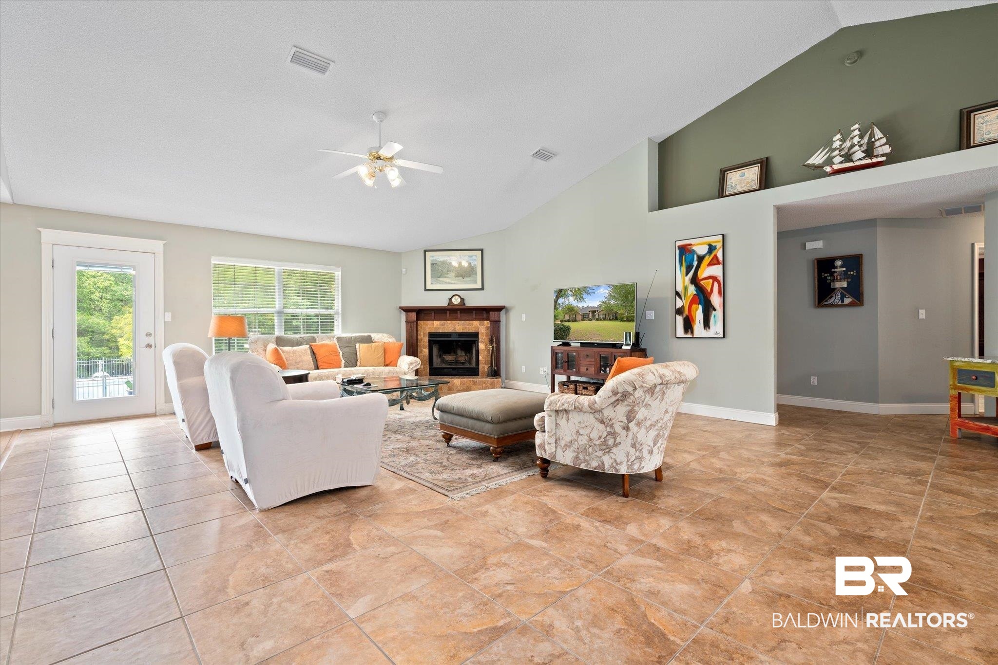 11041 Holly Court Daphne, AL 36526 - Photo 5 of 42