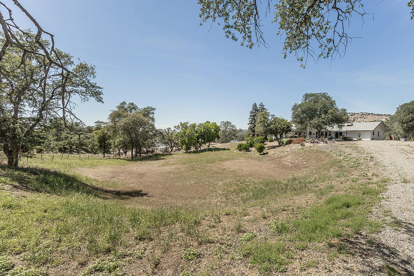 14815 Garlock Lane Prather, CA 93651 - Photo 48 of 80