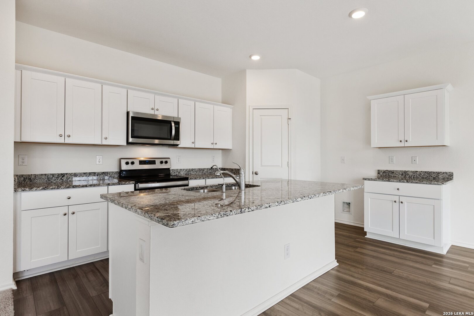 5535 Rue Girard Converse, TX 78109 - Photo 9 of 47