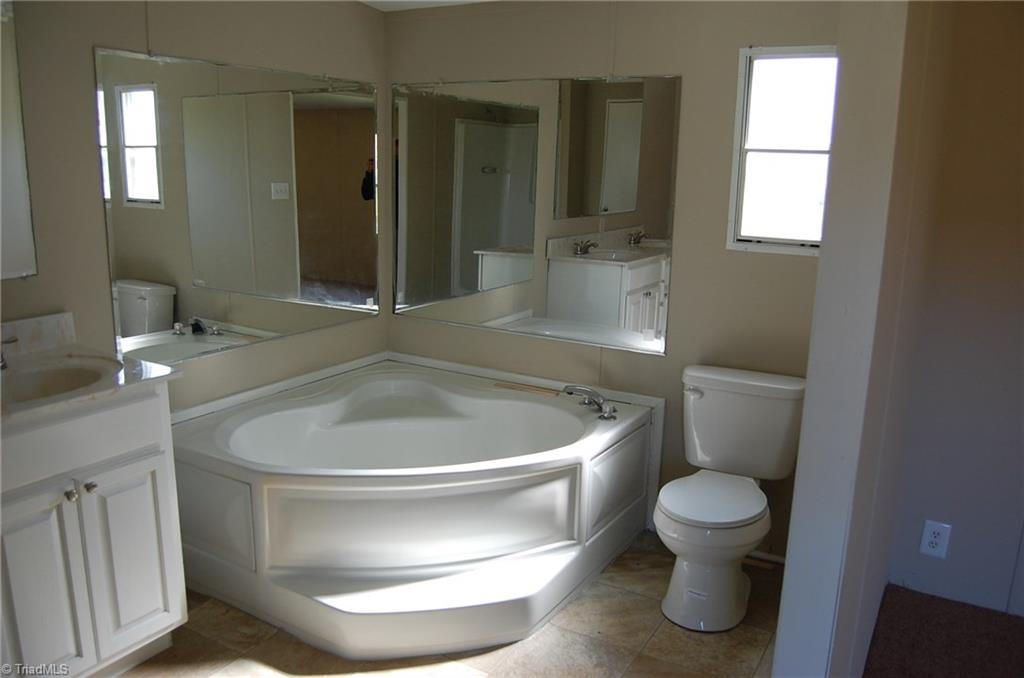 3423 Fairview Farm Road Asheboro, NC 27205 - Photo 16 of 19 Gallery Image 16