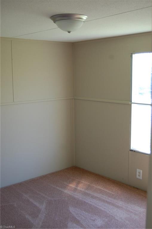 3423 Fairview Farm Road Asheboro, NC 27205 - Photo 8 of 19 Gallery Image 8
