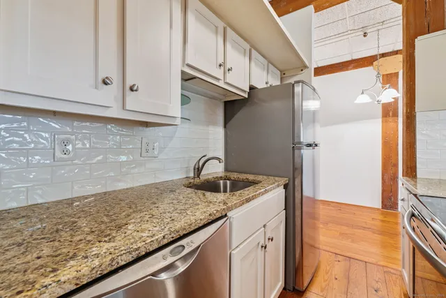 $174,999 | 222 Williams Street East, Unit 229, Glastonbury, CT 06033