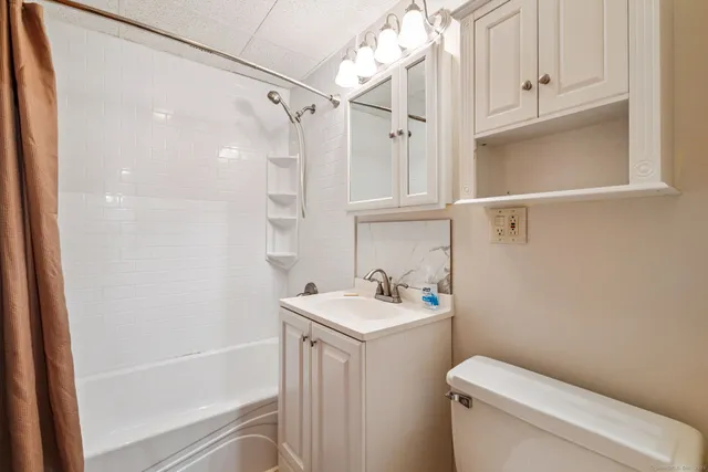 $174,999 | 222 Williams Street East, Unit 229, Glastonbury, CT 06033