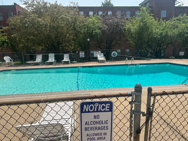 $174,999 | 222 Williams Street East, Unit 229, Glastonbury, CT 06033